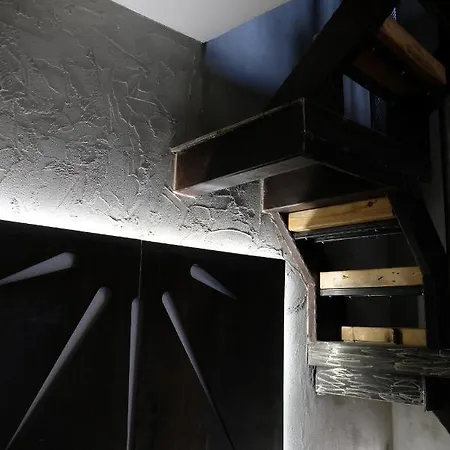 Appartamenti Montemezzo Le Case In Pietra La Torretta Exterior foto